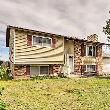 Magna Home, Near Great Salt Lake State Park!